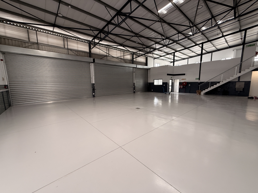 To Let Commercial Property for Rent in Rivergate Western Cape